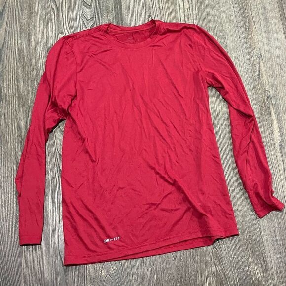 NWOT Nike Dri-Fit Mens T-Shirt Long Sleeve Crewneck Pullover Lightweight Red S - Picture 1 of 5